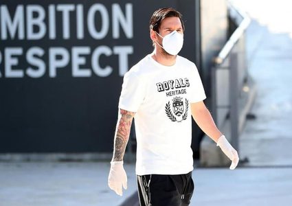 باريس سان جيرمان :إصابة ميسي بفيروس كورونا