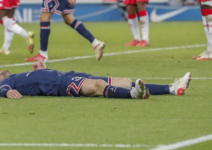 باريس سان جيرمان يكشف عن إصابة ميسي بفيروس كورونا