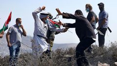 وفد من القائمة المشتركة يطلع على أوضاع بلدتي بيتا وبرقة