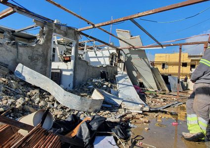 الاحتلال يجبر عائلة على هدم منزلها ذاتيًّا في صور باهر