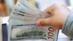 أسعار صرف العملات لليوم الإثنين