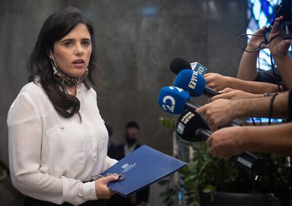 شاكيد تعتزم إعادة طرح قانون لم الشمل على الكنيست