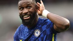 اتصالات إيطالية تهدد صفقة منتظرة للريال