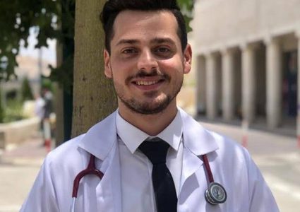 خريج طب بشري من النجاح يحصل على برنامج زمالة بحثية بالتعاون مع جامعة هارفارد