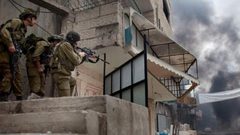 الاحتلال يقتحم محال تجارية ويستولي على كاميرات مراقبة بمخيم شعفاط