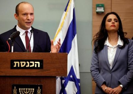 الخارجية تدين تصريحات بينيت وشاكيد الداعمة للاستيطان