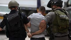 الاحتلال يعتقل شابا خلال مواجهات مع المستوطنين في تقوع