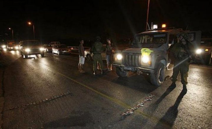 الاحتلال يقتحم قرية برقة شمال غرب نابلس ويغلق مدخلها الرئيسي