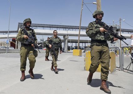 (معاريف): انهيار الجبهة الداخلية "بإسرائيل" يعني انهيار الجيش والشرطة