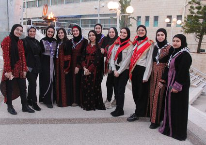 عشيرة النجاح تختتم فعاليات الاحتفال بمرور 100 على تأسيسها