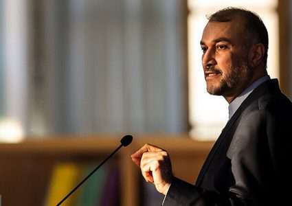 وزير الخارجية الإيراني يزور دولة خليجية أخرى بعد عمان