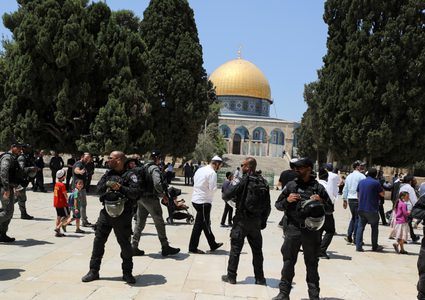 المفتي العام يدين اقتحامات المستوطنين المكثفة للمسجد الأقصى
