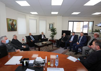 وفد مركزية "فتح" برئاسة الرجوب يلتقي وزير الخارجية اللبناني