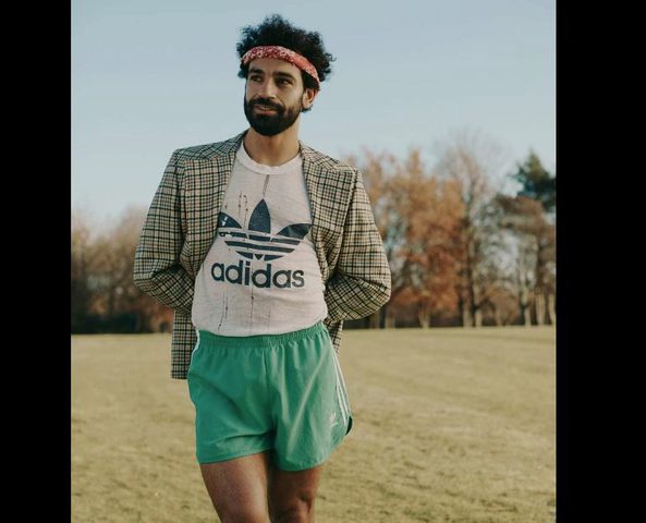 محمد صلاح يثير الجدل في جلسة تصوير "غريبة" لمجلة GQ