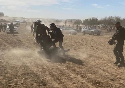 الاحتلال يواصل عمليات التجريف لليوم الثالث في منطقة أراضي الأطرش في النقب