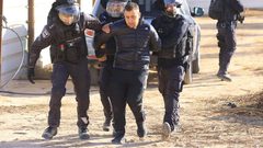 جرافات الاحتلال تواصل عمليات التجريف لليوم الثالث في منطقة أراضي الأطرش قرب قرية سعوة في النقب