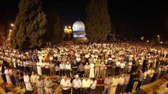 خطيب الأقصى يدعو لأوسع مشاركة في "الفجر العظيم" بالأقصى