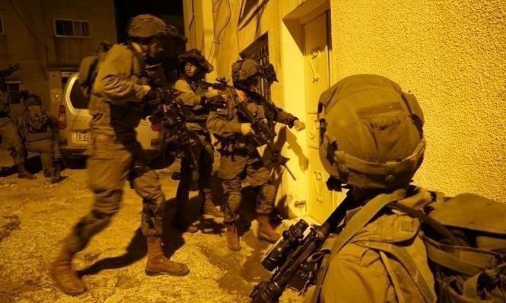 الاحتلال يعتقل خمسة شبان من زيتا شمال طولكرم