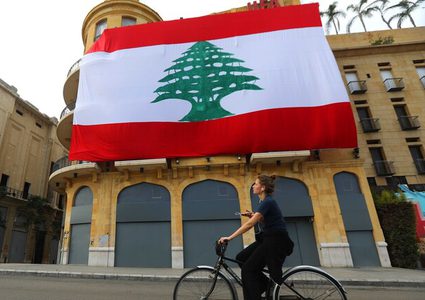 رئيس الوزراء اللبناني يرحب بعودة "حزب الله" و"حركة أمل" للمشاركة بجلسات الحكومة