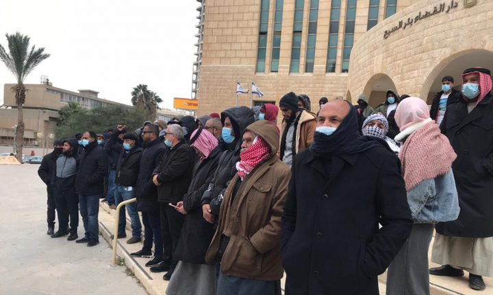 النظر في طلب شرطة الاحتلال بتمديد اعتقال 40 شابا وفتاة من النقب