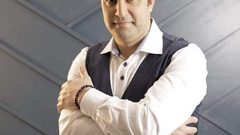 الفنان الأردني طارق حداد: أغنية الغربة شكلت حالة وجدانية اعيشها في بلد الاغتراب