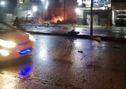إصابة شخصين في انفجارين استهدفا مصرفين في العاصمة بغداد