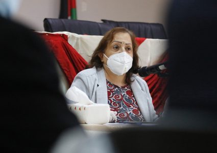 وزيرة الصحة تدخل الحجر الصحي بعد مخالطة مصاب