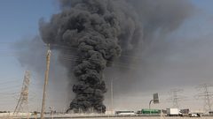 انفجارات في صهريج نقل محروقات بترولية في أبو ظبي