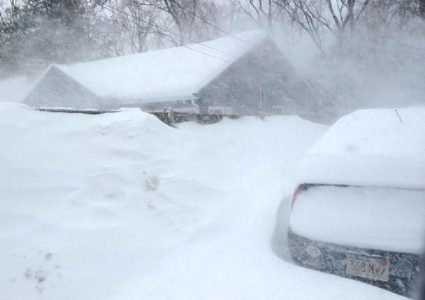 عاصفة ثلجية كبرى تضرب شرق الولايات المتحدة