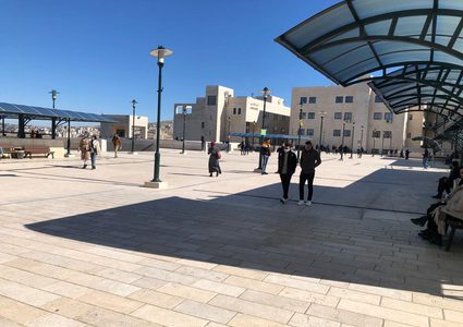 بدء توافد طلبة النجاح في أسبوع السحب والإضافة