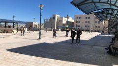 بدء توافد طلبة النجاح في أبوع السحب والإضافة استعدادا لبدء الفصل الدراسي الثاني- تصوير سجود جعارة