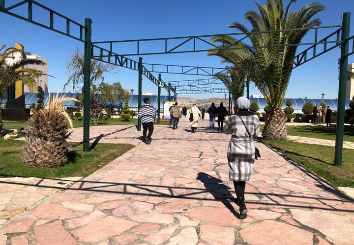 بدء توافد طلبة النجاح في أبوع السحب والإضافة استعدادا لبدء الفصل الدراسي الثاني- تصوير سجود جعارة