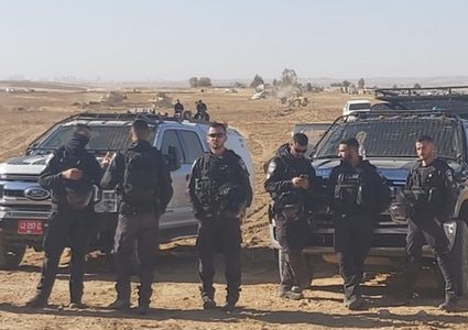 الاحتلال ينفذ حملة اعتقالات واسعة في النقب