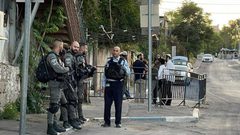 الاحتلال يقرر الإفراج عن معتقلي "منزل صالحية" بشرط الإبعاد عن الشيخ جراح