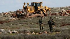 الاحتلال يجرف نحو 50 دونما من أراضي الفقيقيس في دورا جنوب الخليل