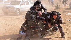 تقديم لوائح اتهام ضد 8 شبان من النقب على خلفية الاحتجاجات الاخيرة