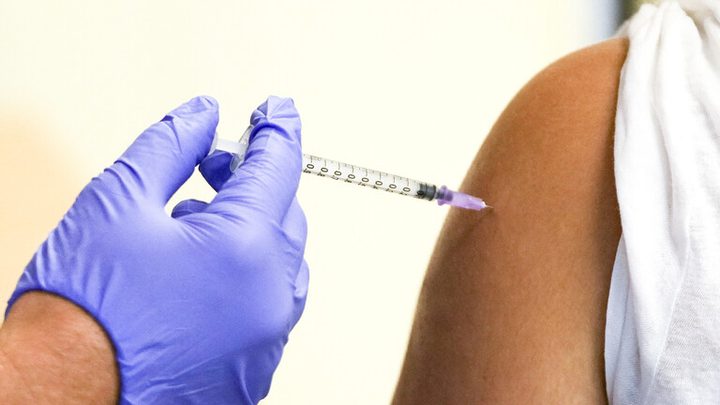 بلجيكا توافق على استخدام جرعة رابعة من لقاح كورونا للمصابين بنقص المناعة