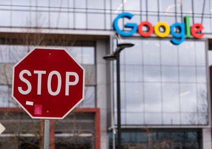 غوغل تحذر.. "لا تجبرونا على فرض رقابة على الإنترنت"