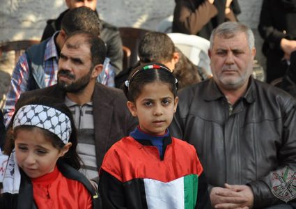 طولكرم: ذوو الأسرى يطالبون المؤسسات الحقوقية بإنهاء معاناة أبنائهم المرضى