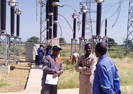 السودان يرفع أسعار الكهرباء في إطار إصلاحات اقتصادية