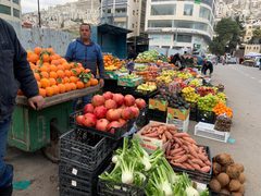 أجواء مدينة نابلس ظهر اليوم وما قبل المنخفض الجوي- تصوير سجود جعارة
