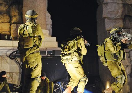 قوات الاحتلال تشن حملة اعتقالات واسعة في القدس المحتلة