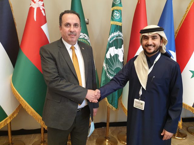 منظمتا "الإيسيسكو" و"الألكسو" تبحثان تنسيق العمل والتعاون المشترك