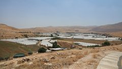 قرار احتلالي ينذر بهدم خزان مياه شرق نابلس