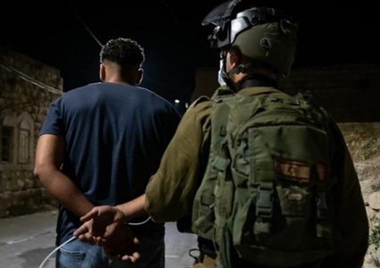 قوات الاحتلال يعتقل شابا من بلدة السيلة الحارثية