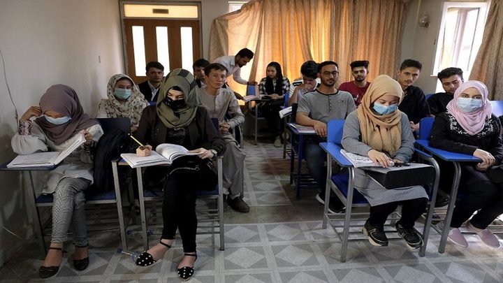 "طالبان" تعلن استئناف الدراسة في الجامعات الأفغانية