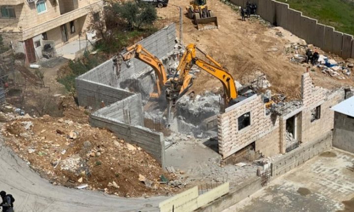 الاحتلال يهدم منزلا قيد الإنشاء شرق طوباس