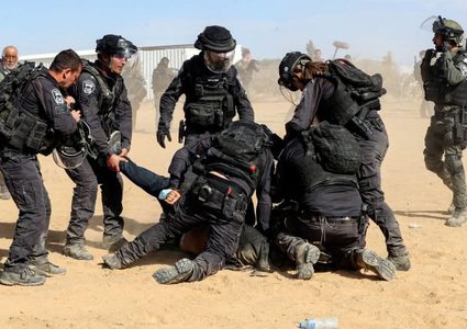 "الشاباك" يستغلّ تظاهرات النقب لإحباط لمّ الشمل