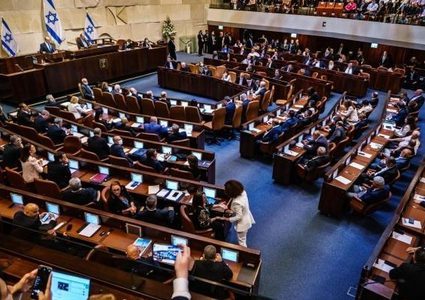 المصادقة على "قانون التجنيد" بالقراءة الأولى بدعم نواب الموحدة