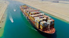 أرقام قياسية جديدة تسجلها قناة السويس